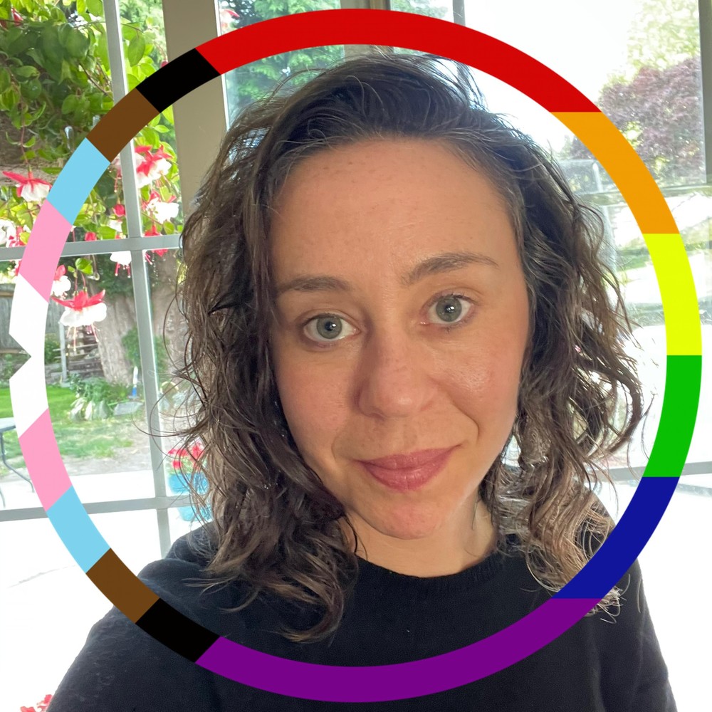 Meet your Posher, Dana